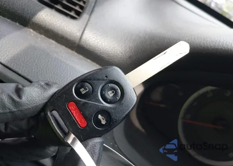 2008 Honda Accord 3.5 Ex из США, поврежденный, VIN 1HGCP36778A067961